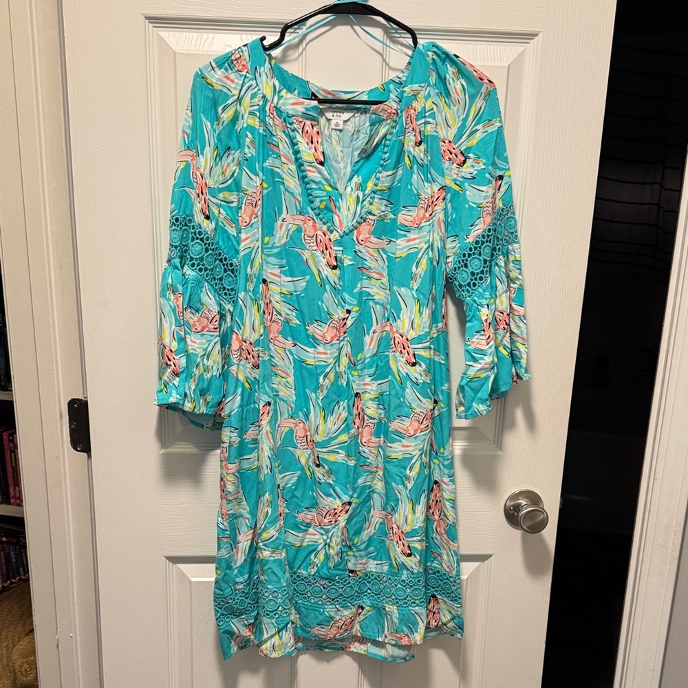 crown & ivy Turquoise Floral Button-Trim Tunic